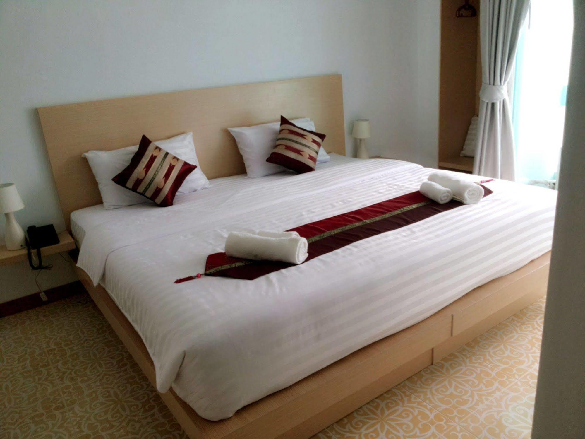 The Duck Hotel Phuket Luaran gambar