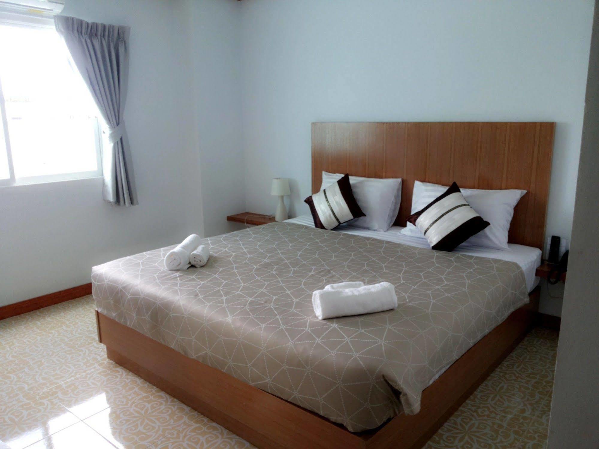 The Duck Hotel Phuket Luaran gambar